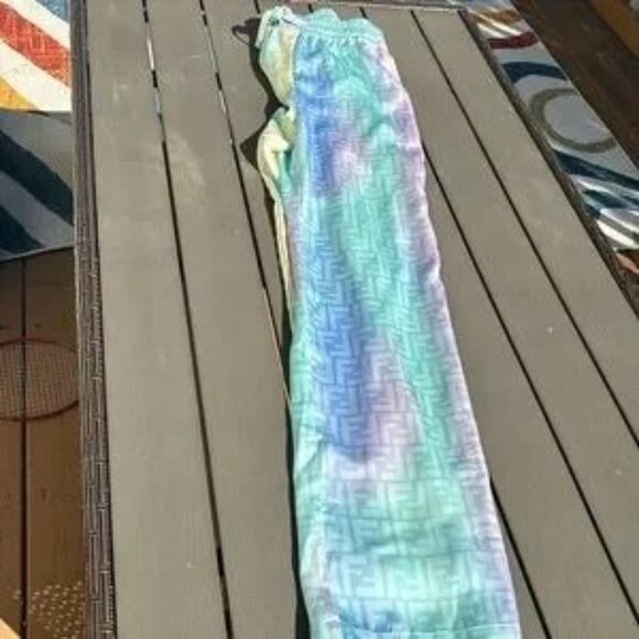 🌸🌺Fendi trousers Colorful just at time for spring 🌸🌺 - Picture 3 of 7